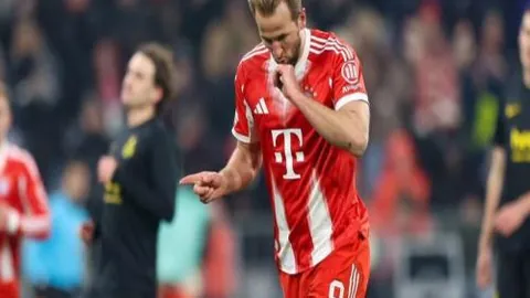 布云朝克特：网球新星瞄准2025，目标世界排名前50